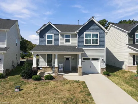 2170 Campbell Loop
