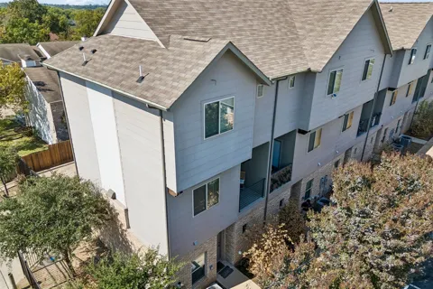2279 Dorian Place