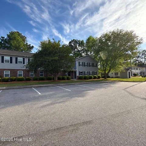 211 Cordell Circle