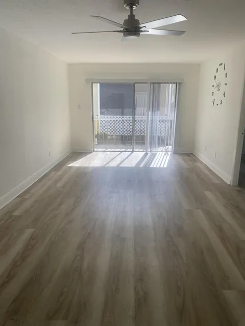 1001 NW 45TH STREET #5