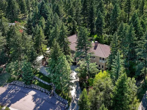 1535 Napoli Way