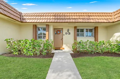 5780 FERNLEY DRIVE W #93