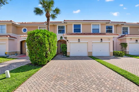 1006 Seminole Palms Drive