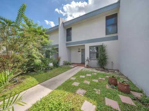 9240 NW 14th Street