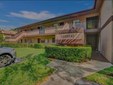 10581 ROYAL PALM BOULEVARD #10581