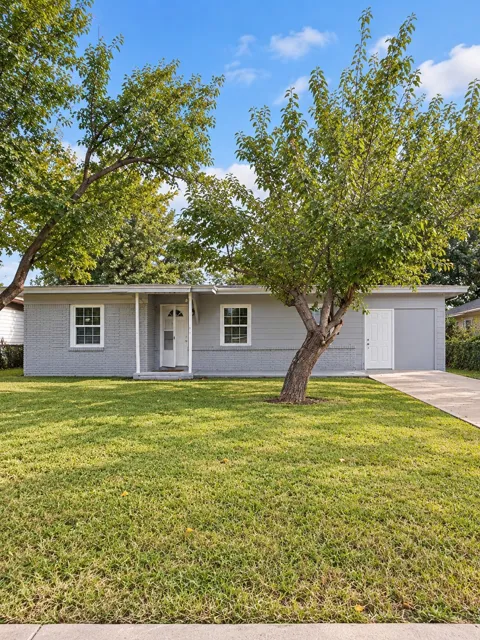 718 Susan Drive