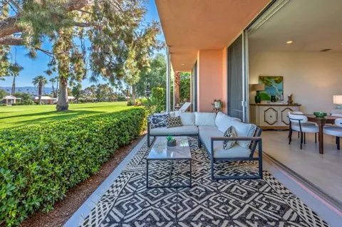 47124 El Menara Circle