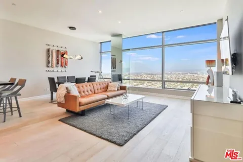 900 W Olympic Boulevard #34D