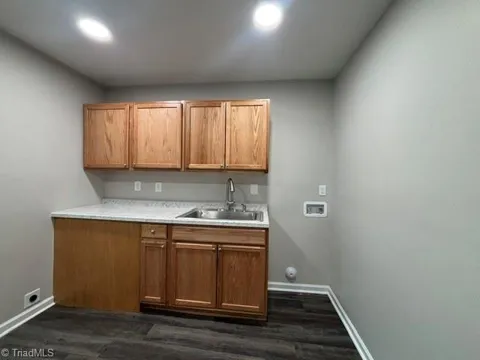 2605 Textile Drive