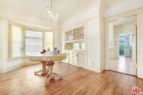 320 W 46th Street