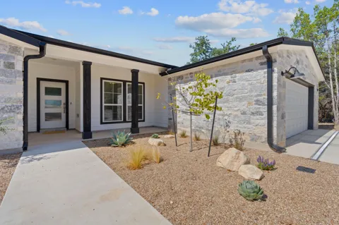 21102 Brewer Lane