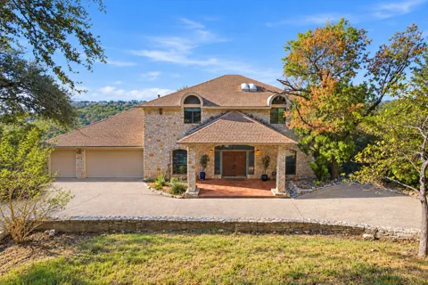 5804 Ginre Cove