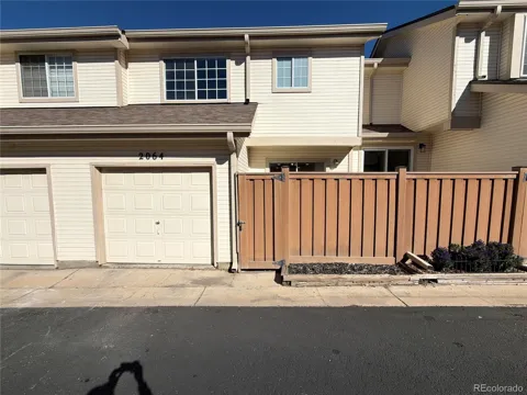 2064 S Xenia Way #68