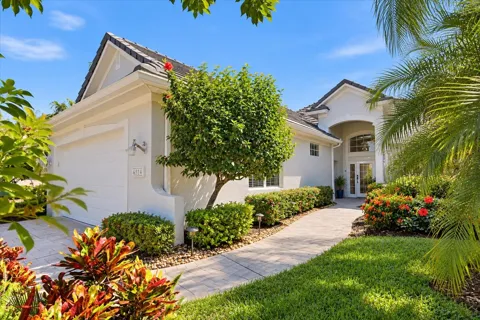 6514 OAKLAND HILLS DRIVE
