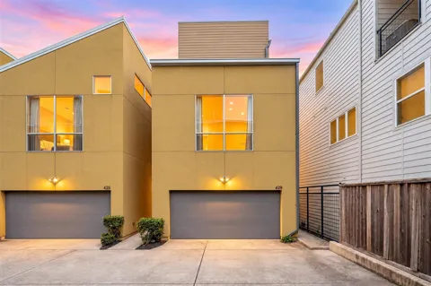 429 Meadow Street