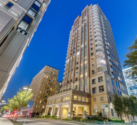 2300 Wolf Street #14A
