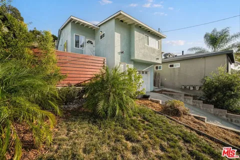 2840 Budau Avenue