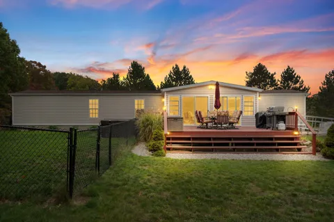 1383 W Woodland Park Drive
