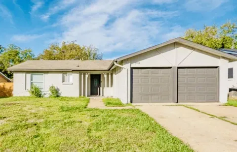 3702 Lindsey Court