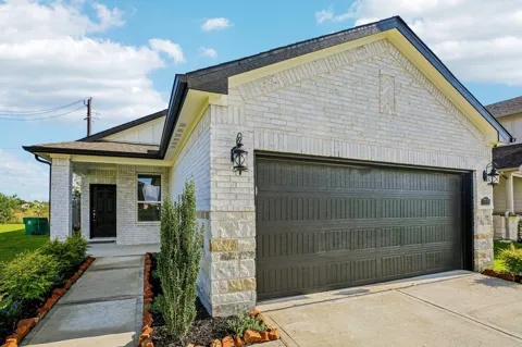 5525 Madden Lane