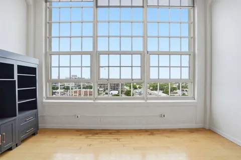 2600 W 7th Street #1727