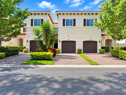 367 SE 1ST DRIVE