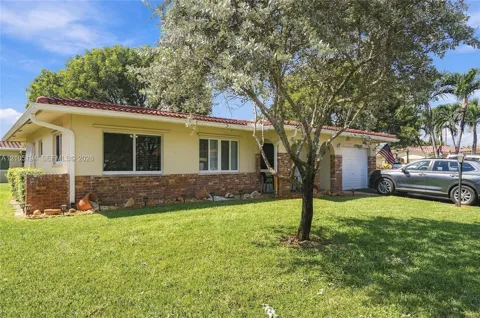 4391 NW 12th Ter