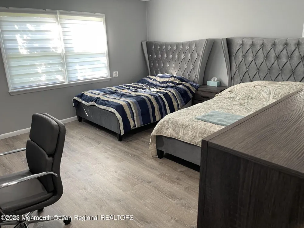 8 Dwight Drive Ocean, NJ 07712