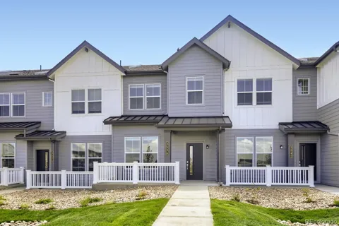 3536 Quincy Bay Street