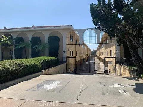 620 W Huntington #213