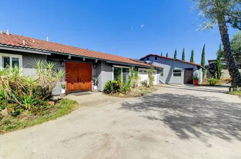 1604 Gustavo Street