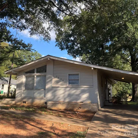 1216 White Plains Road