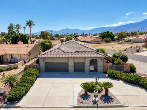 8963 Warwick Drive