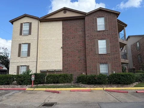 2121 Hepburn Street #1218