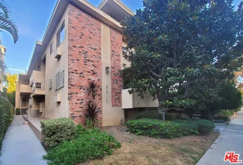 2212 S Bentley Avenue #1