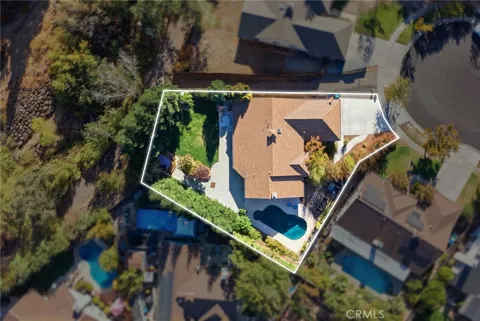 8 Shearwater Court