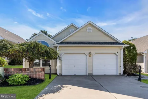 4 WOODBURN ROAD