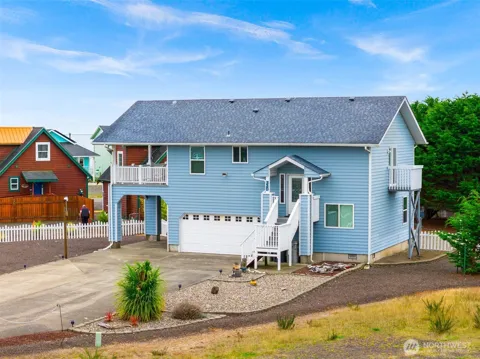 320 Marina Court