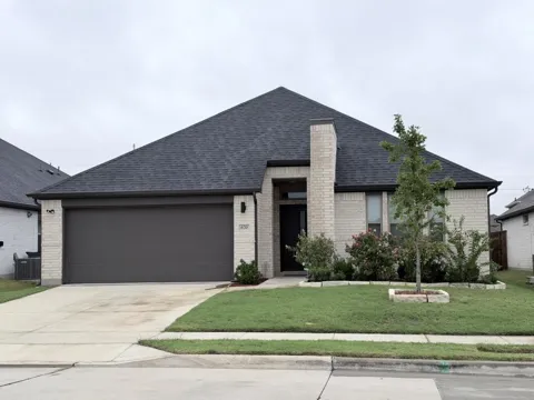 670 Parkside Drive