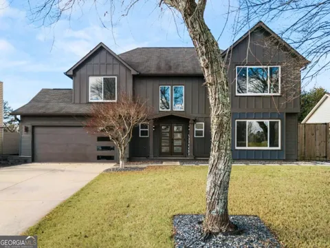 425 Mikasa DR