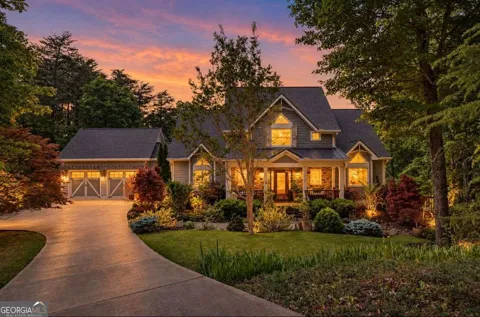270 Mosswood LN W