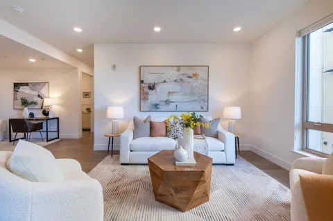 1088 Foster Square Lane #208