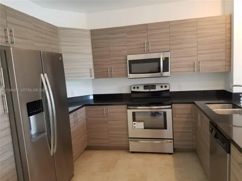 2574 SW 81st Ter #2576
