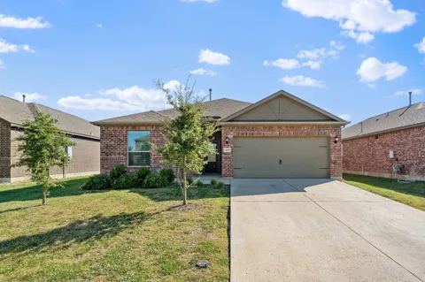 409 Harbor Oaks Drive