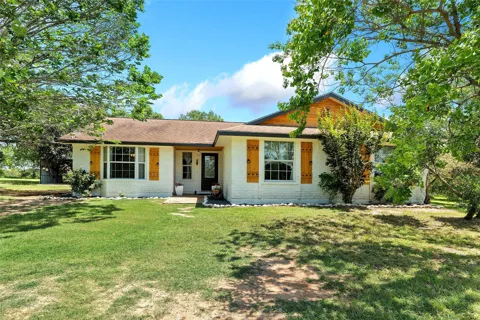 372 Hidden Oaks Drive