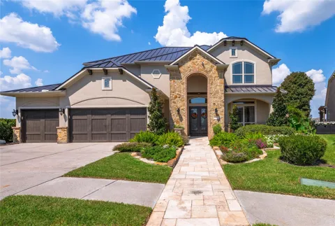 858 Signature Cove