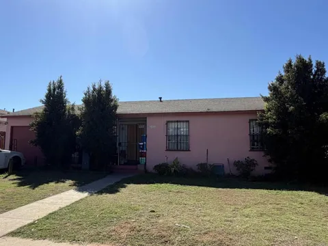 2432 Rancho Drive