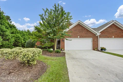208 Hilliard Court