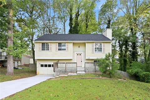 5131 Rockborough Trail