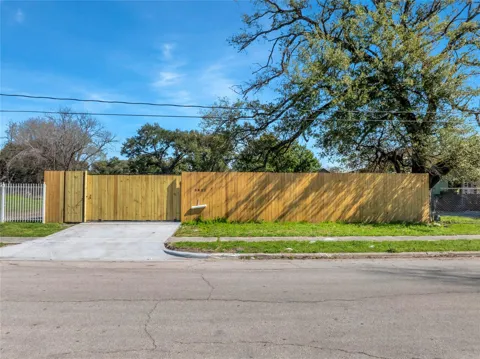 3822 Lavender Street